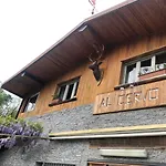 Al Cervo Tra I Laghi Bed & Breakfast 3*