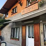 Al Cervo Tra I Laghi Bed & Breakfast Tavernerio