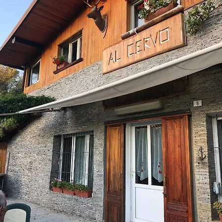 Al Cervo Tra I Laghi B&B Tavernerio