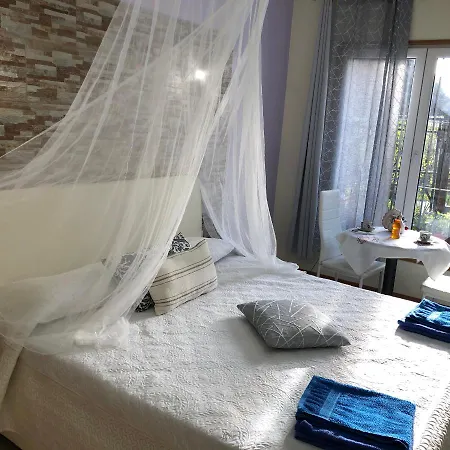 Al Cervo Tra I Laghi B&B